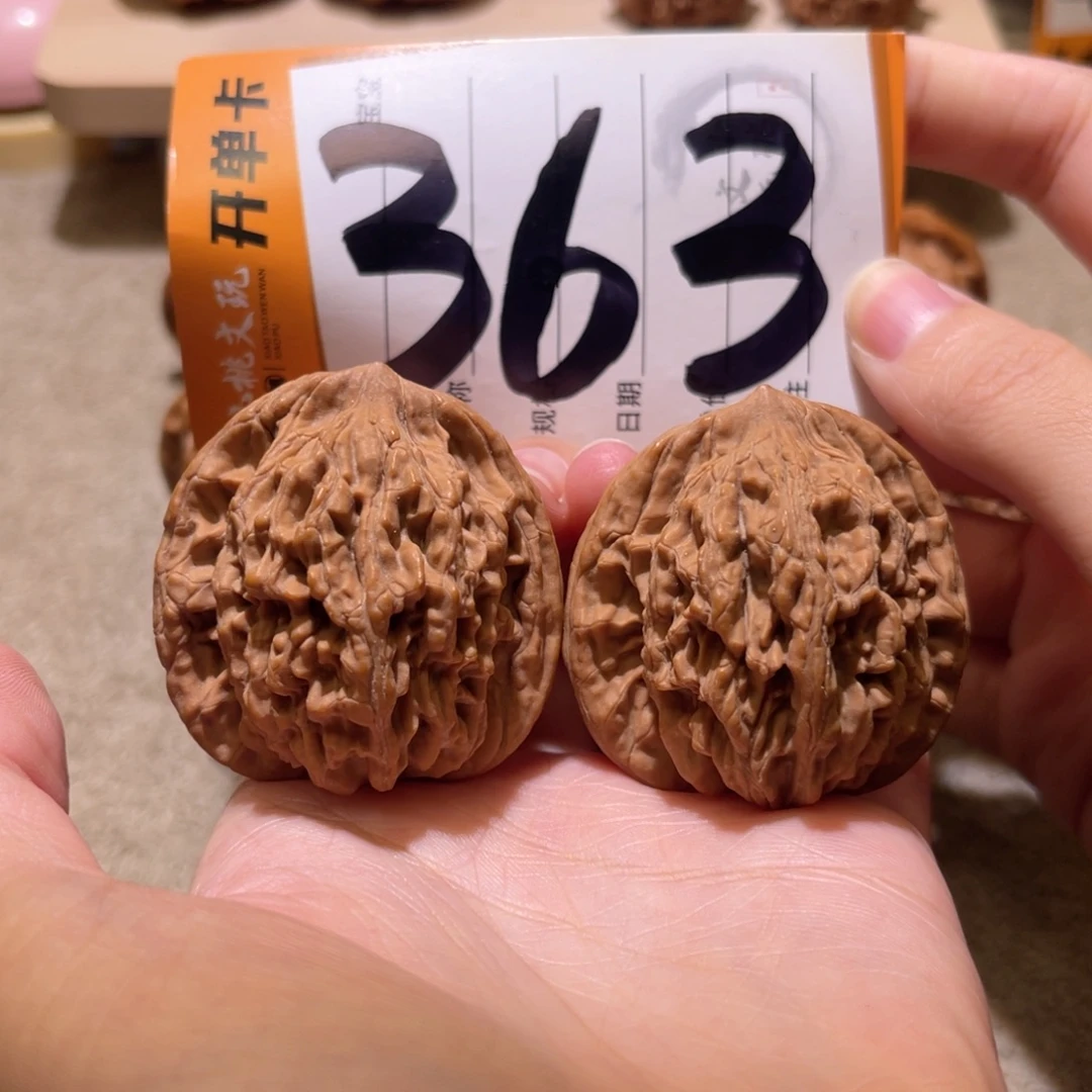 把件文玩核桃全品42虎头49克