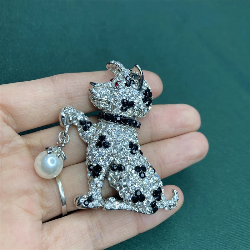 合金胸针 BW2000顽皮狗狗胸针2-4【2070205-016】