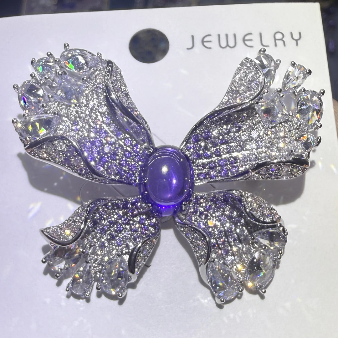 铜锆石胸针 1006新品高端立体紫色蝴蝶胸针