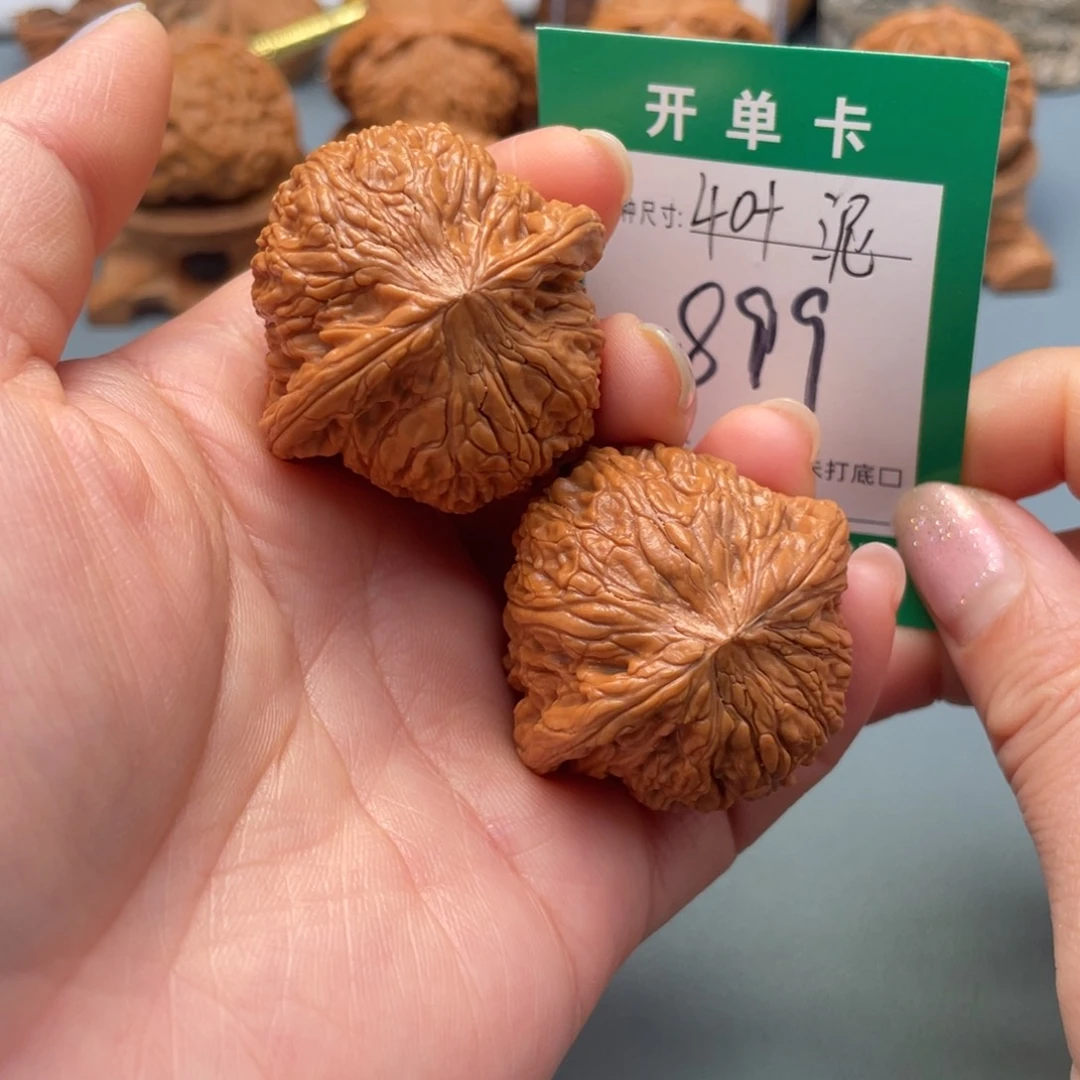 吊坠桃核文玩核桃