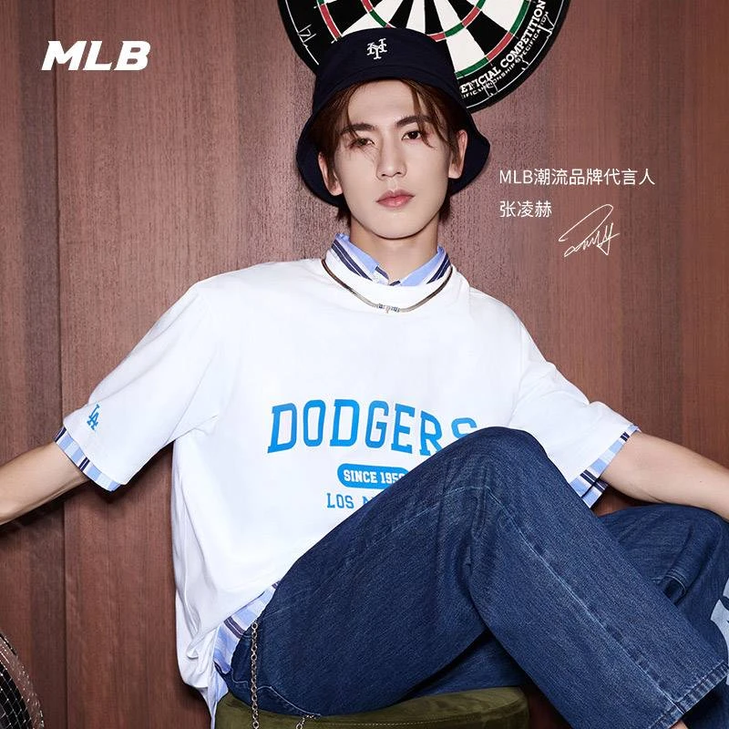 MLB【张凌赫同款】男女情侣学院系列圆领T恤字母运动短袖3ATSV0243