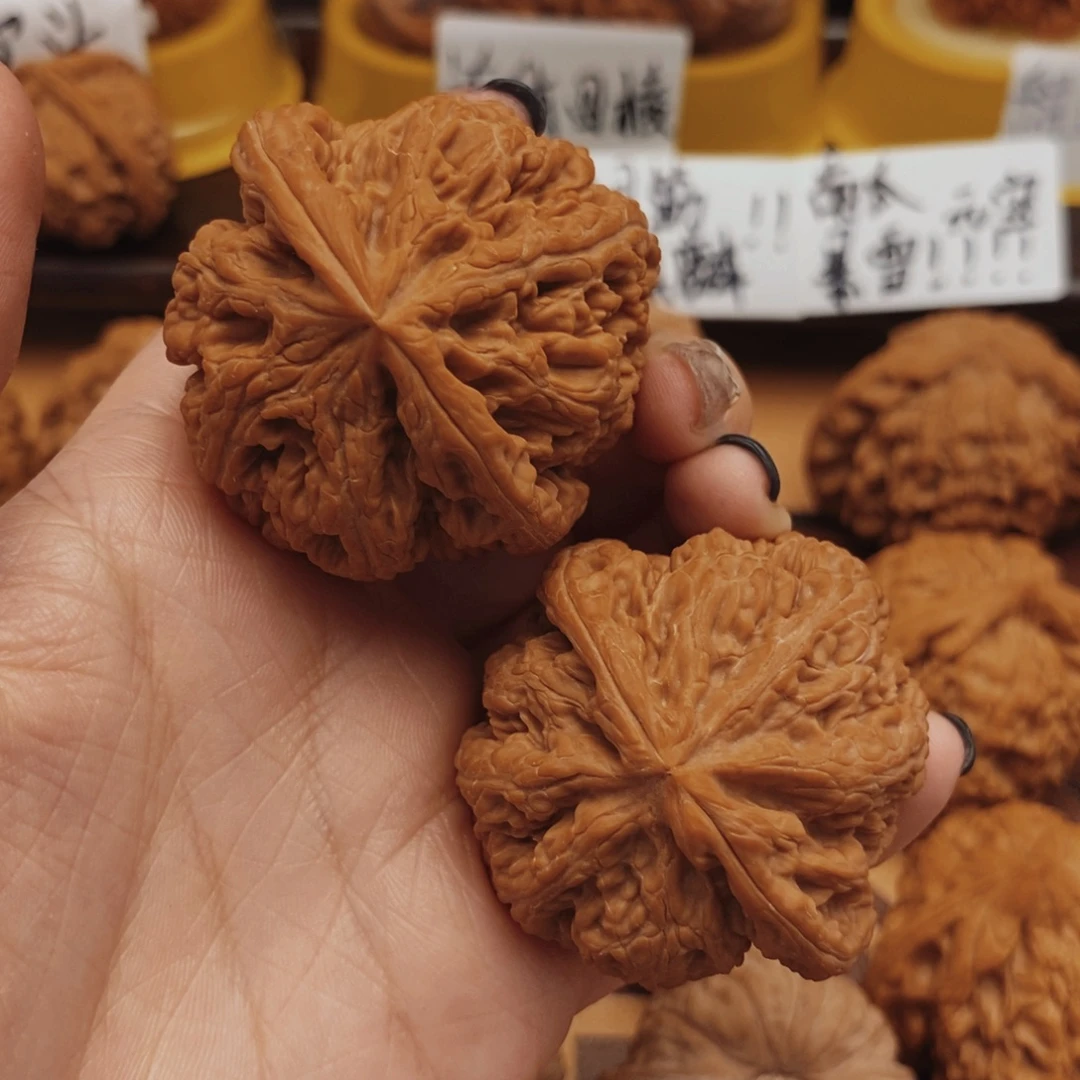 吊坠文玩核桃44全品大粗筋