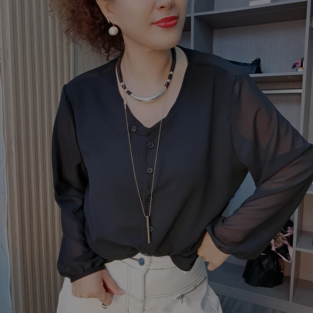 单款个性黑色纱T