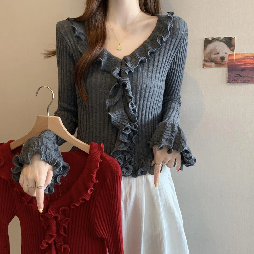 早秋薄款开衫上衣女大码胖mm设计感V领荷叶边时尚长袖针织衫外穿