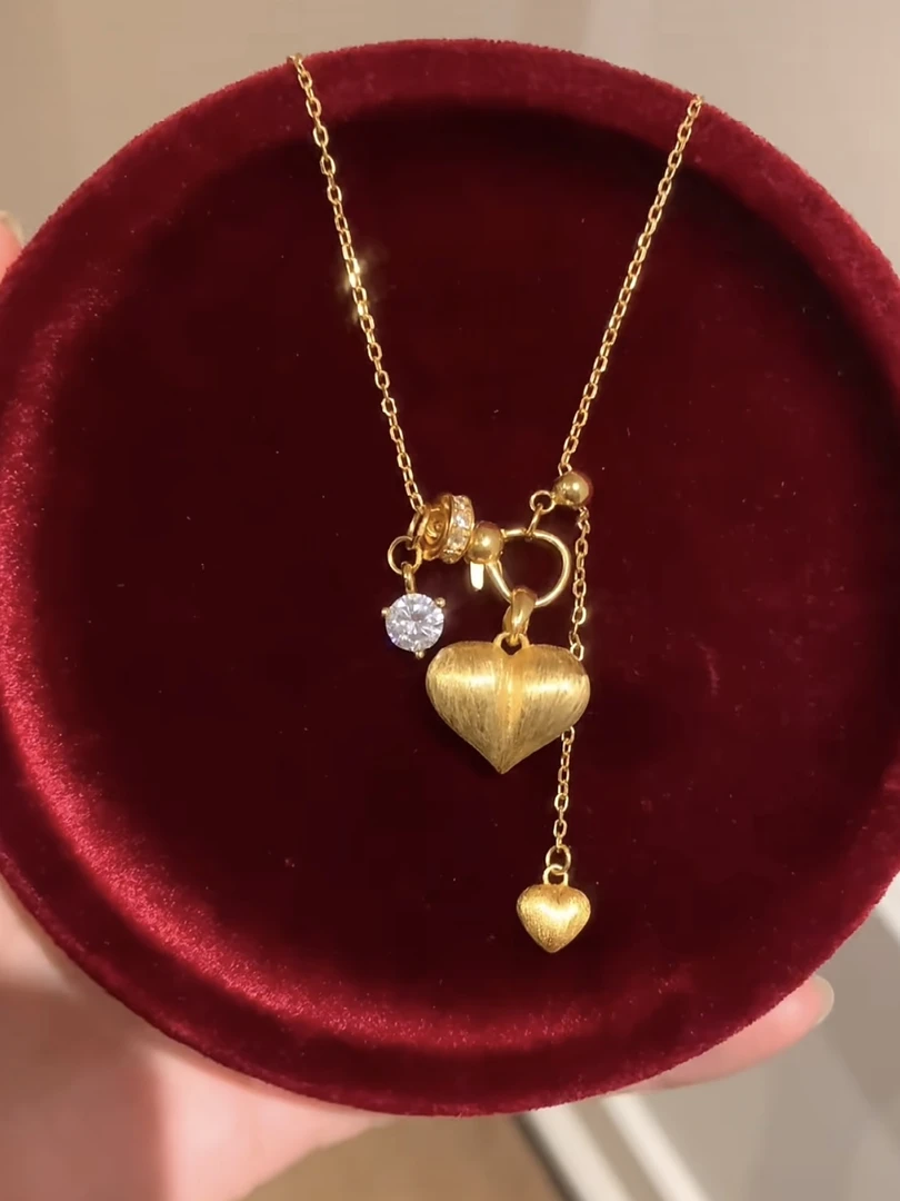 铜合金项链 爱心屁桃项链  新中式丝绒立体实心爱心屁桃锁骨链