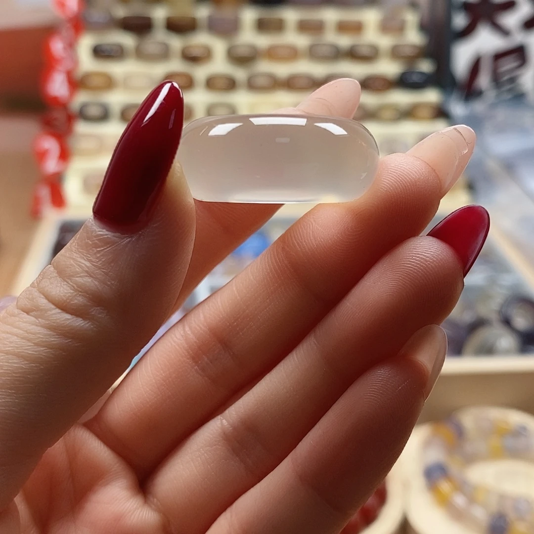 5***来玛瑙/玉髓未镶嵌戒指