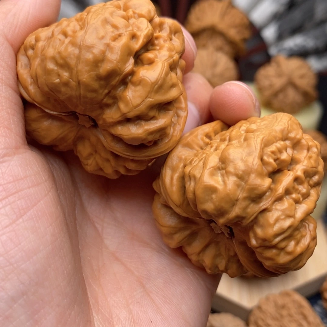 文玩核桃吊坠40蛙打底