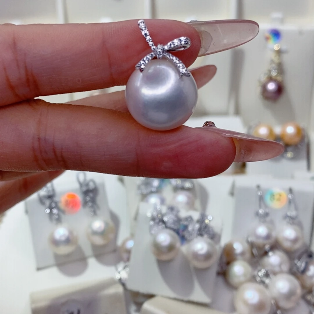 翠***珊淡水珍珠银S925镶嵌吊坠(赠链)