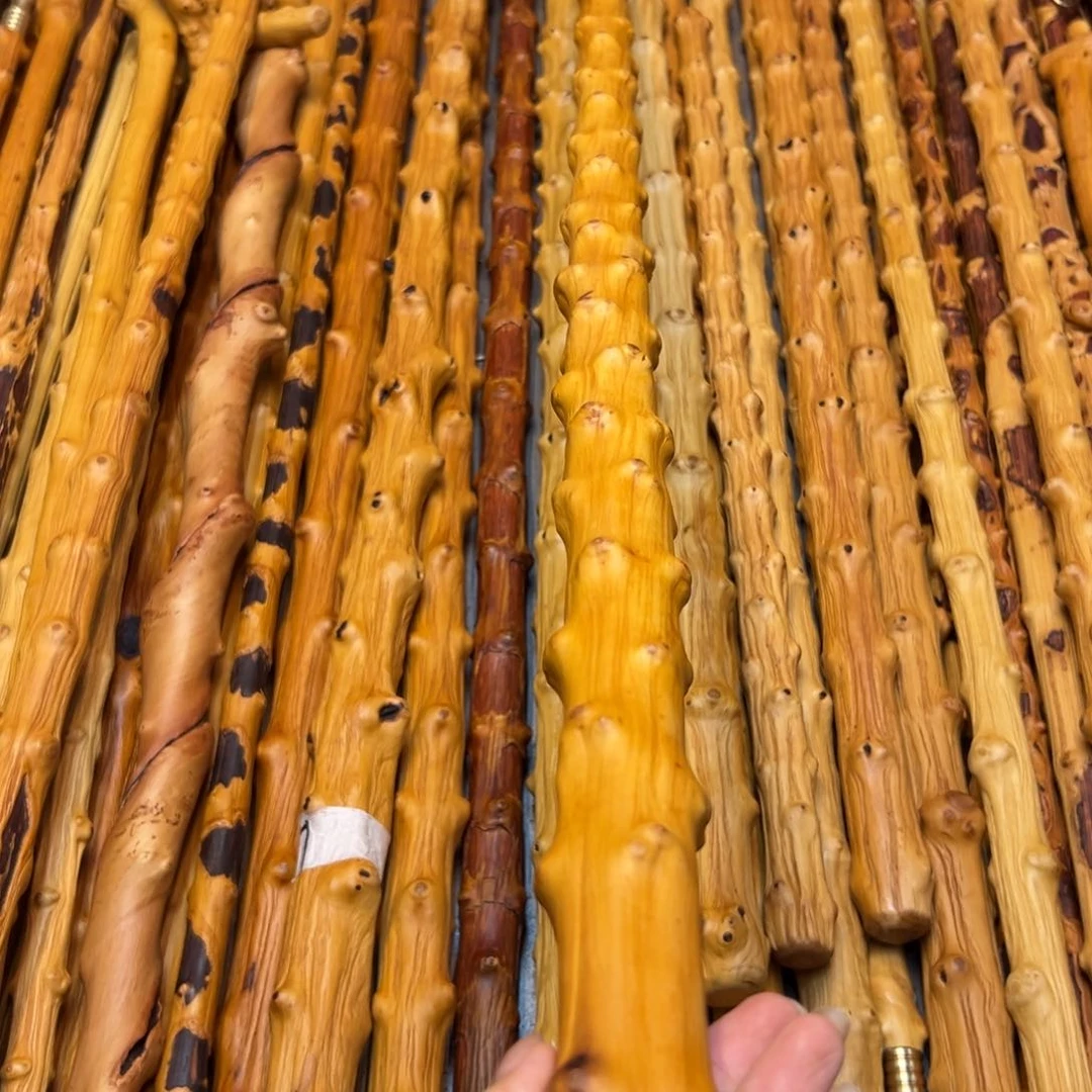 用***7木南对节精品武术棍