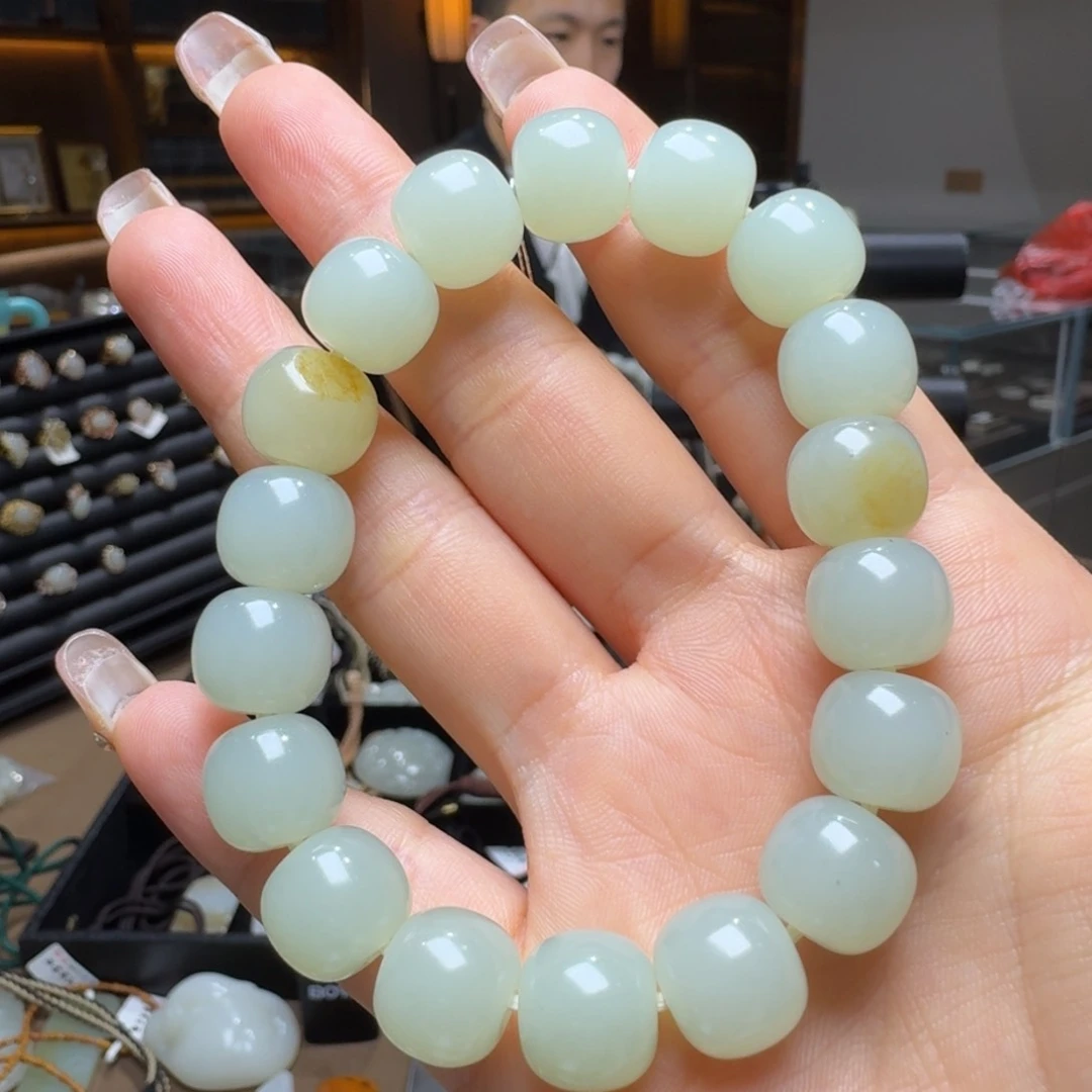 和田玉手串未镶嵌