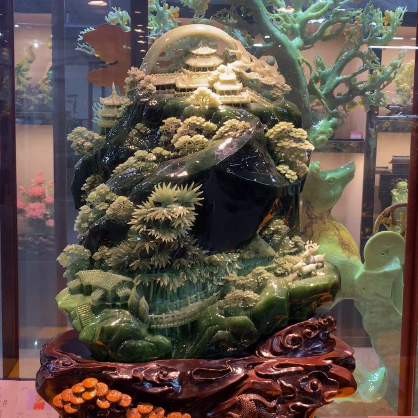 【闪购商品】未镶嵌蛇纹石玉摆件覆膜