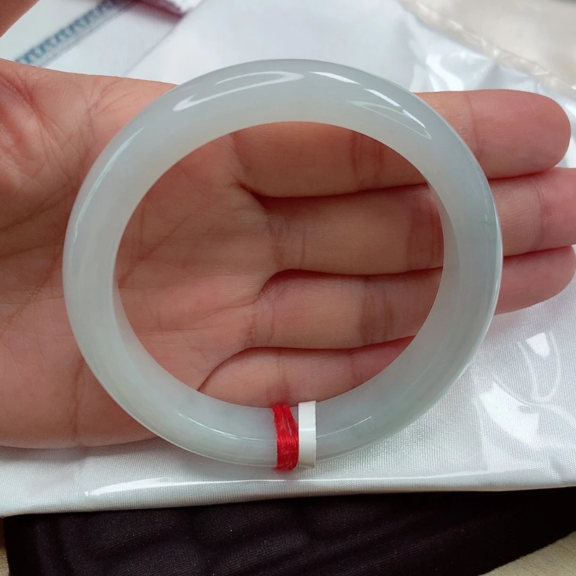 【闪购商品】翡翠手镯未镶嵌天然翡翠手镯