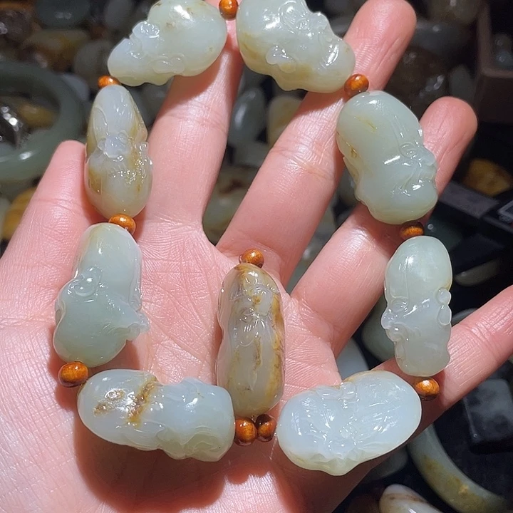 未镶嵌手链和田玉古*