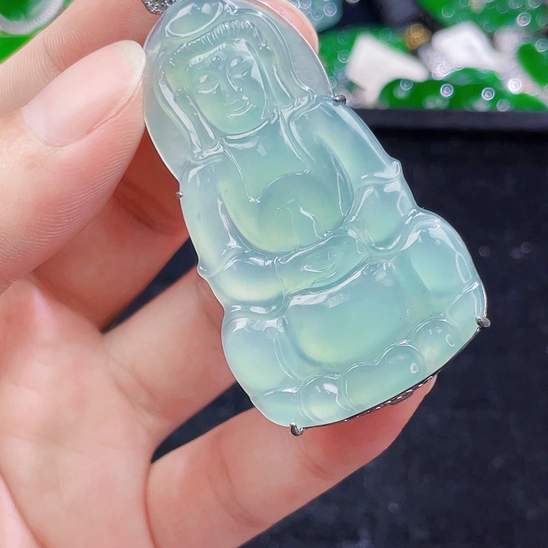 翡翠未镶嵌颈饰6，