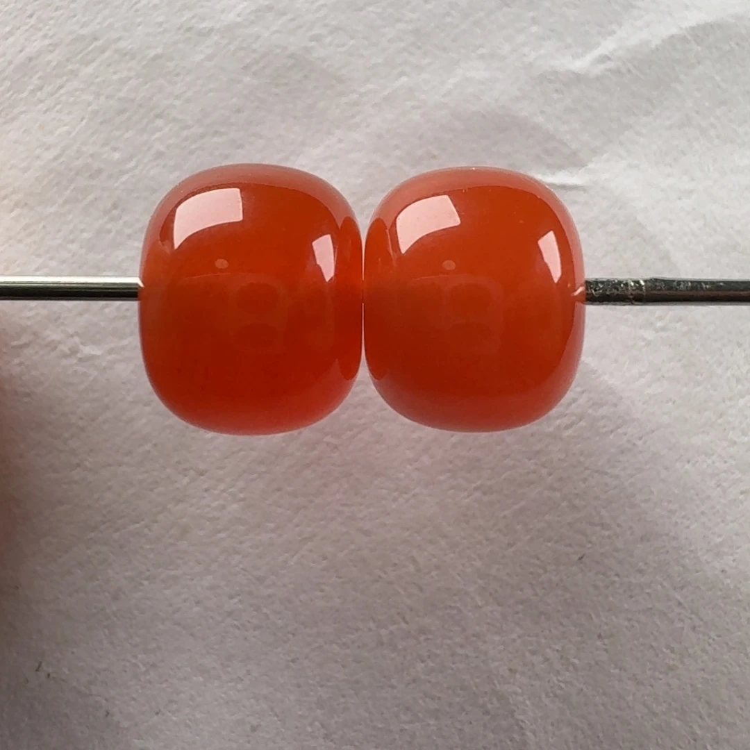 南红玛瑙未镶嵌老型对珠8.3*6.7/8.4*6.7