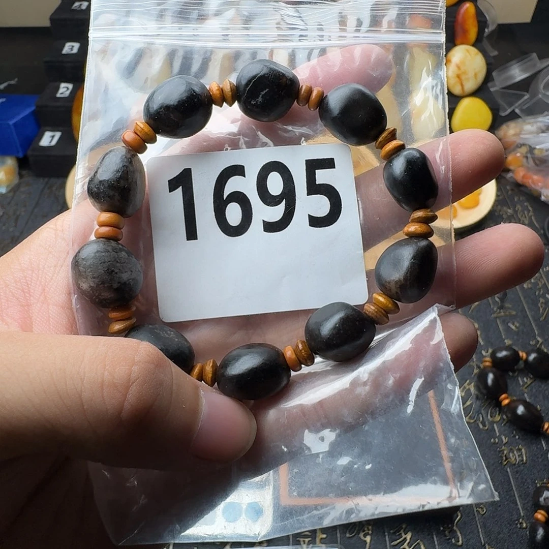 手串未镶嵌和田玉