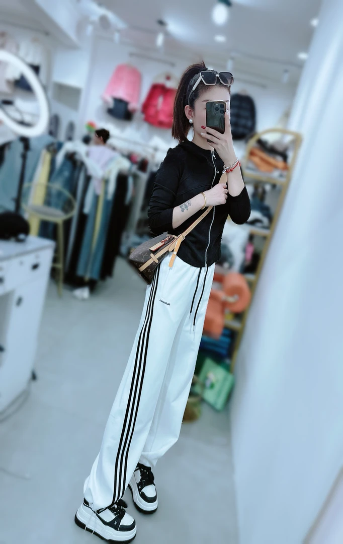 炫彩阁63075【裤脚可抽绳设计直筒休闲裤】