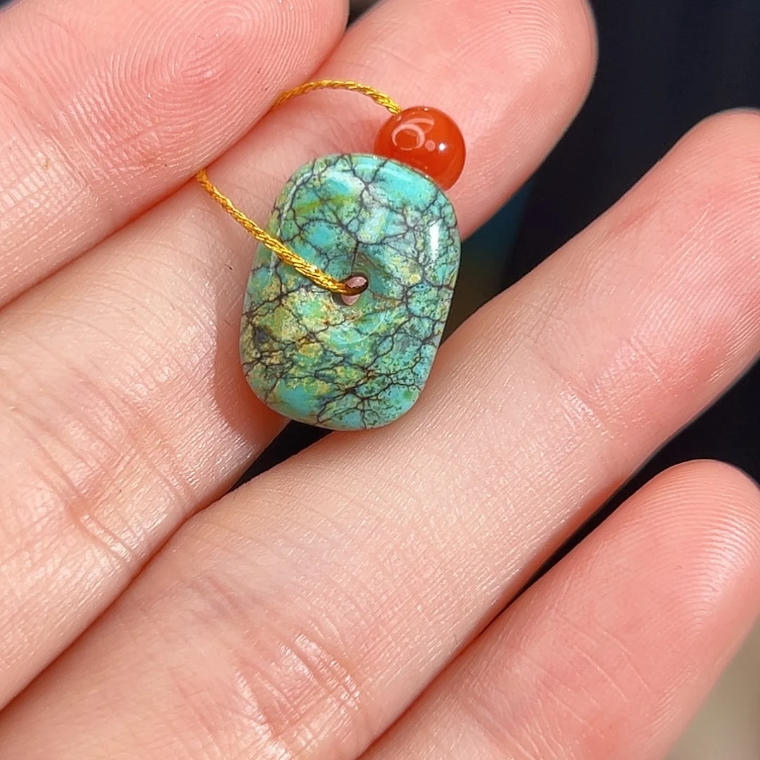 南红玛瑙未镶嵌珠宝奇石