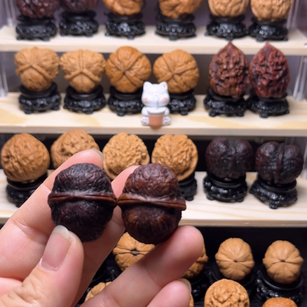 文玩核桃吊坠5w小黑球32尺