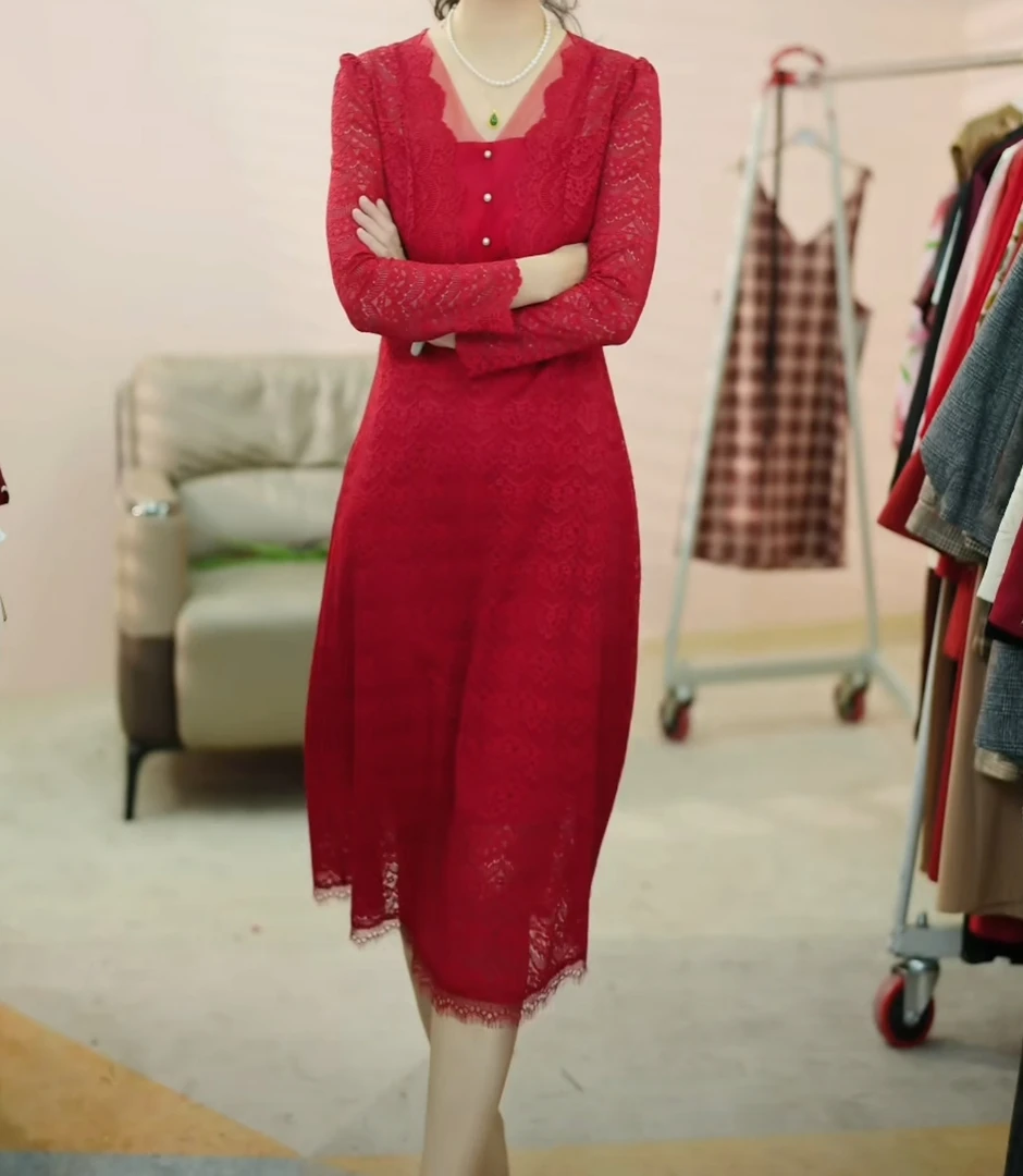 D286法式精致气质花边V领亮闪蕾丝裙轻奢风显瘦连衣裙