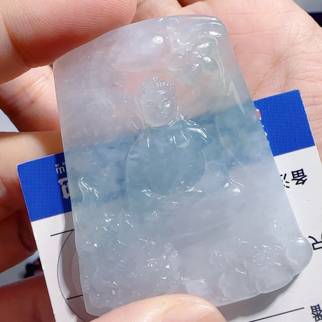 翡翠未镶嵌颈饰文殊观音