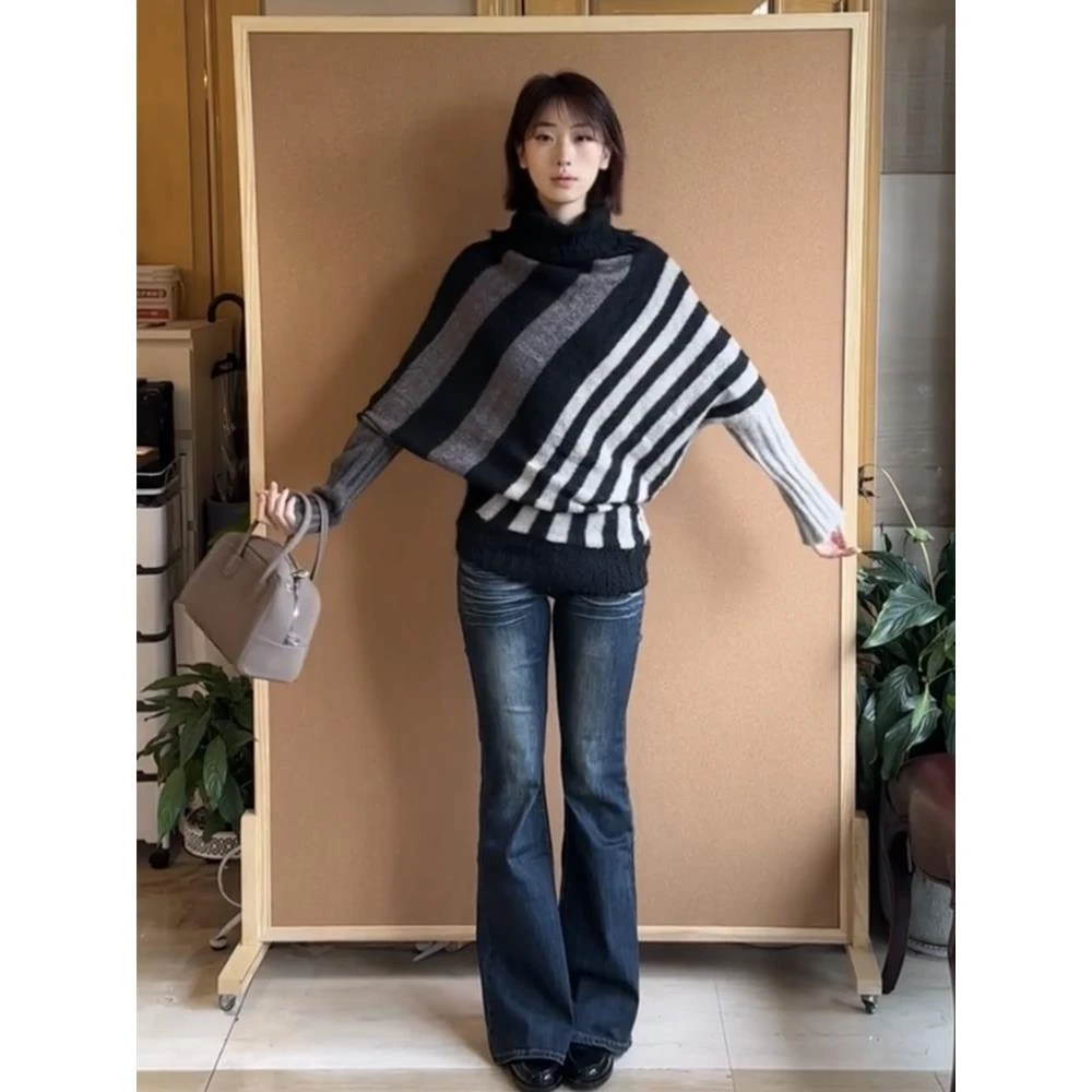 覆古慵懒风撞色条纹高领毛衣女秋冬设计感不规则蝙蝠袖针织衫上衣