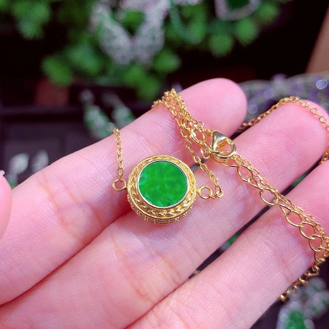 颈饰未镶嵌翡翠天然