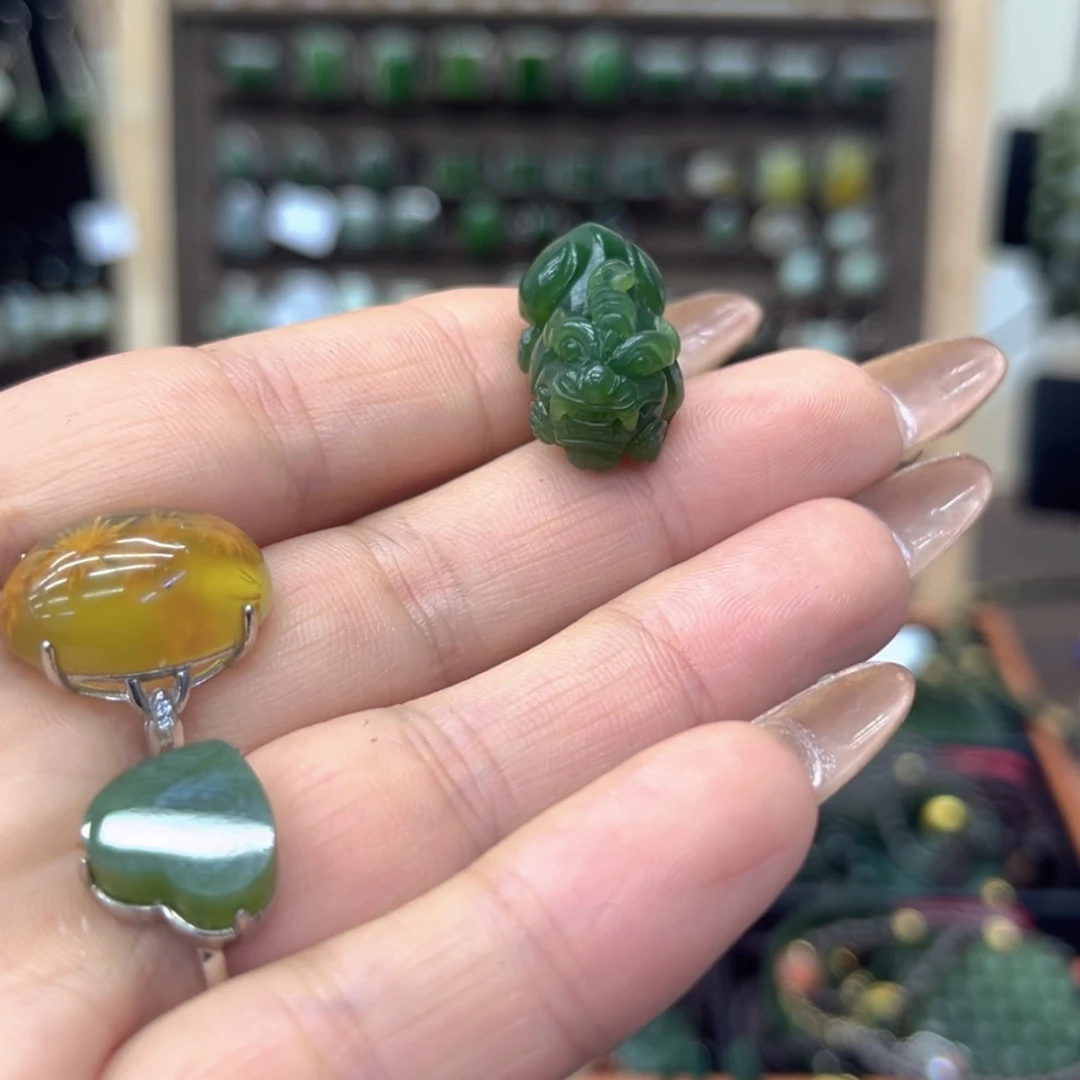 【闪购商品】和田玉颈饰未镶嵌