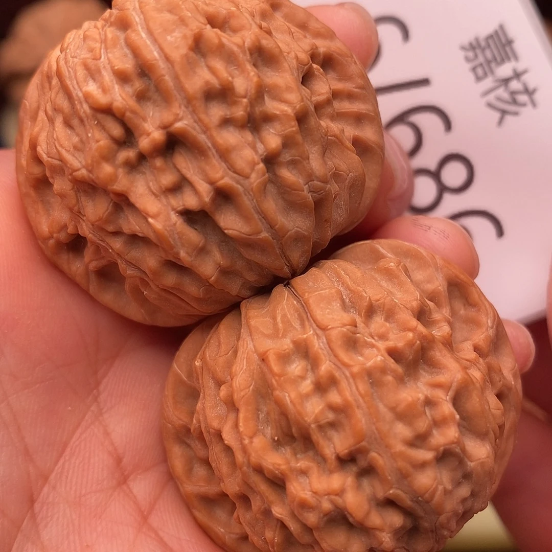 把件文玩核桃40山地红皮磨盘