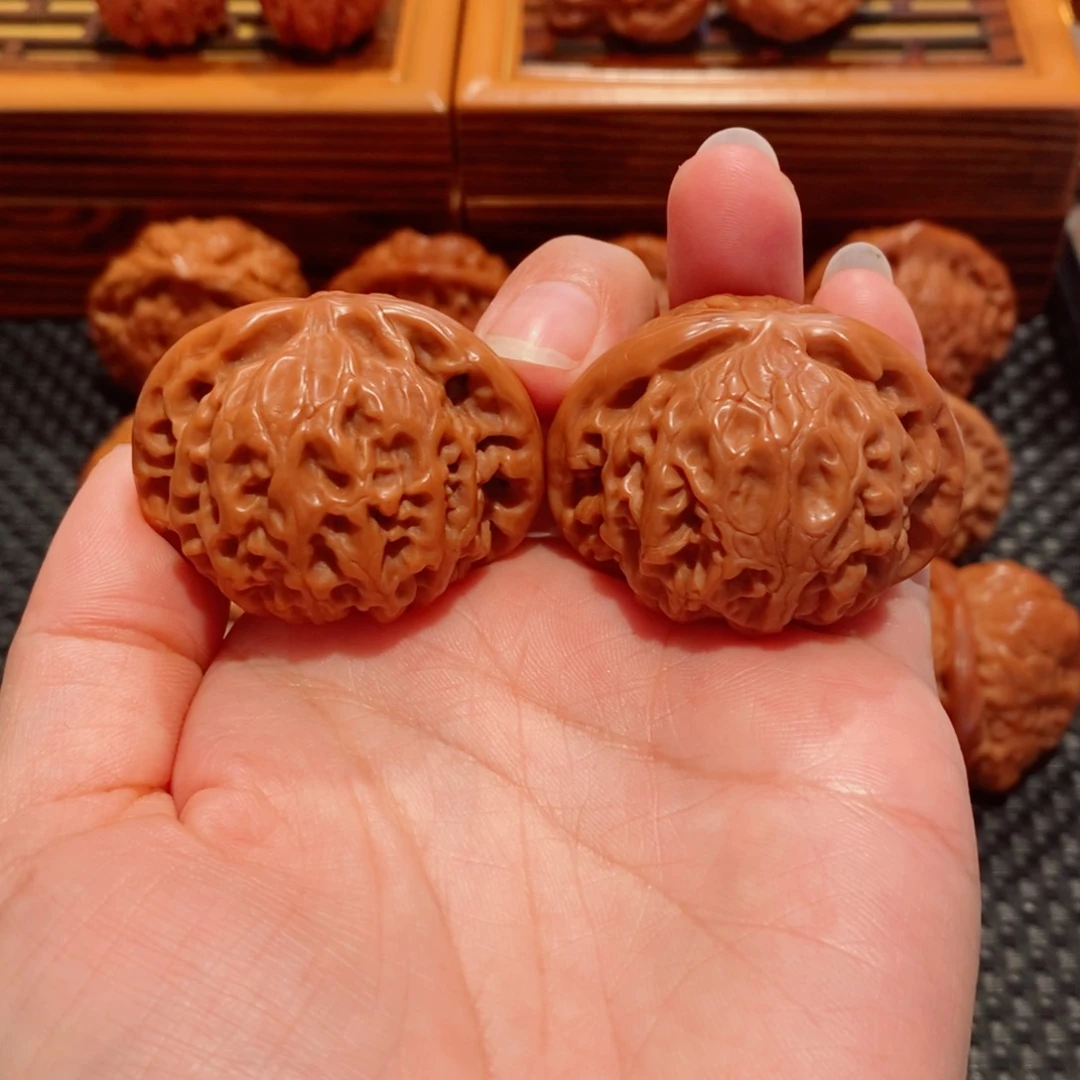 文玩核桃把件精**精宫灯