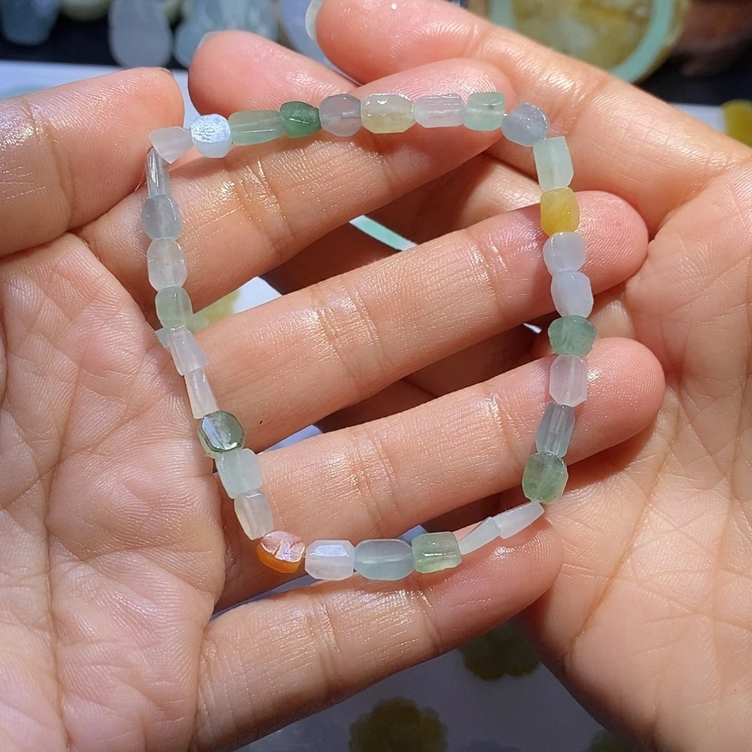 未镶嵌定制翡翠手串