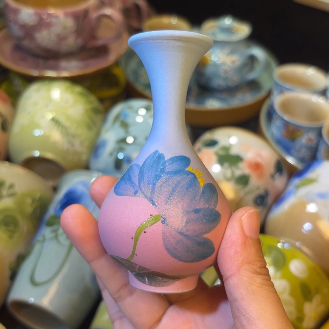 景德镇手工手绘小花瓶