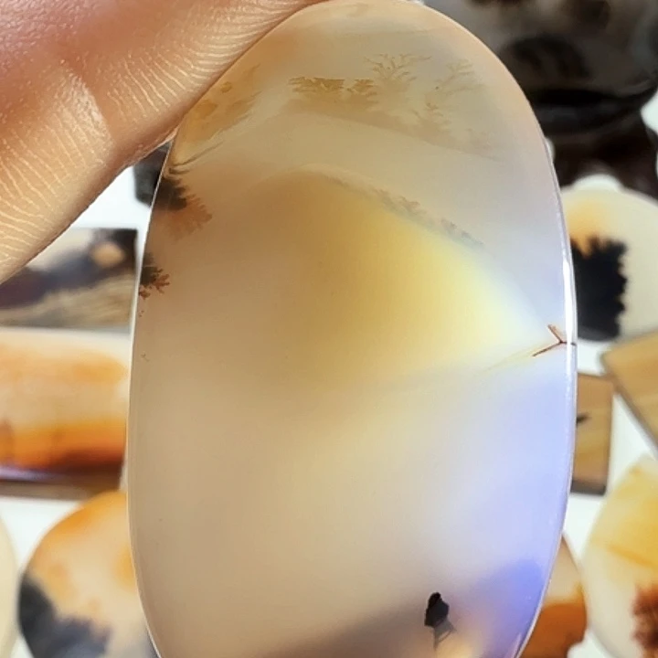 玛瑙/玉髓未镶嵌珠宝半成品