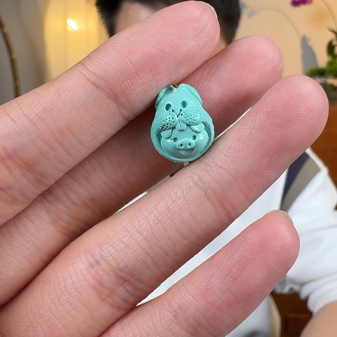 绿松石未镶嵌珠宝奇石