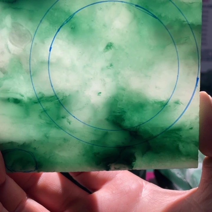 钰***姥定制石英质玉（非洲翠）