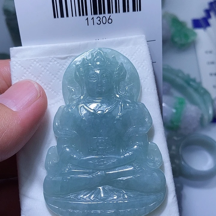 翡翠未镶嵌颈饰天光墟翡翠市场现金代购
