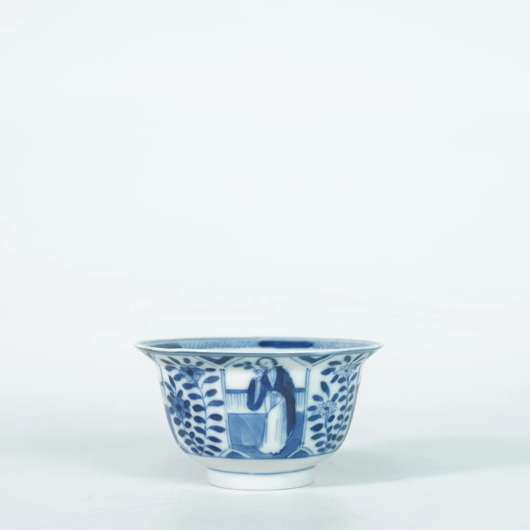 LABCB251220002【十竹斋】清光绪侍女人物青花杯