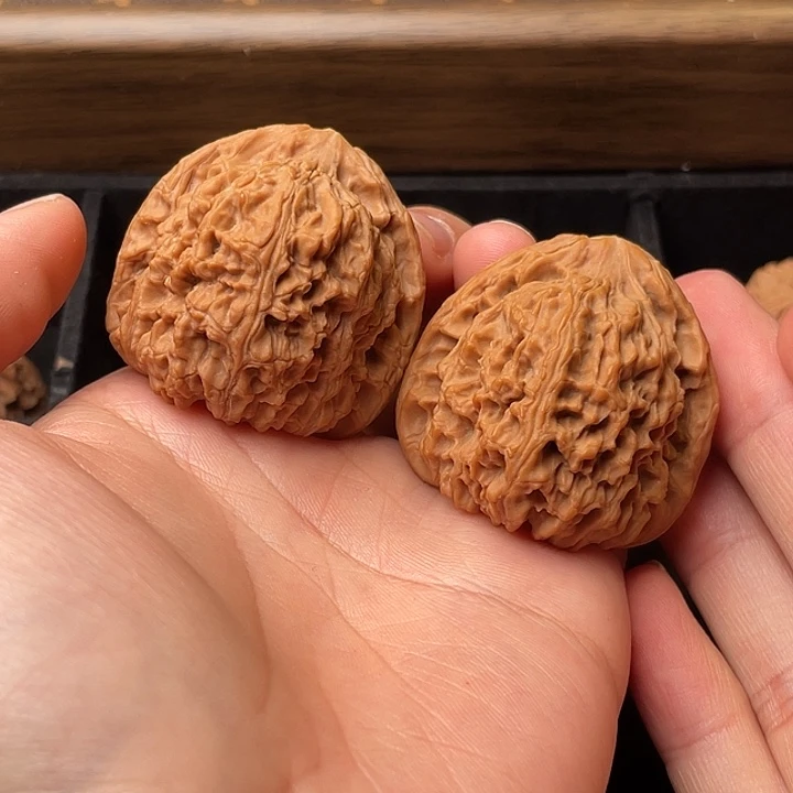 文玩核桃吊坠南疆石42（1）