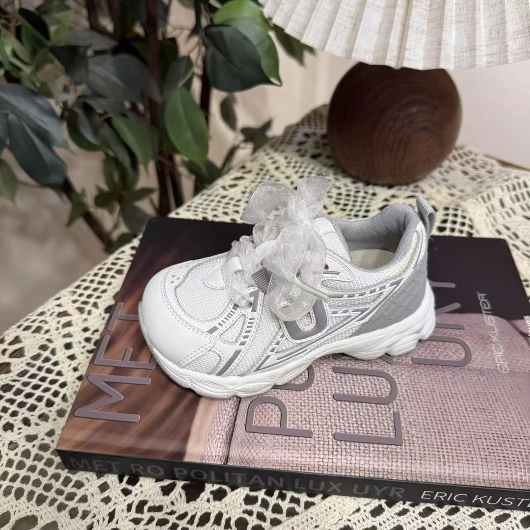 蕾丝网面老爹鞋2025新款春季公主鞋时尚软底女童单鞋5AGES132