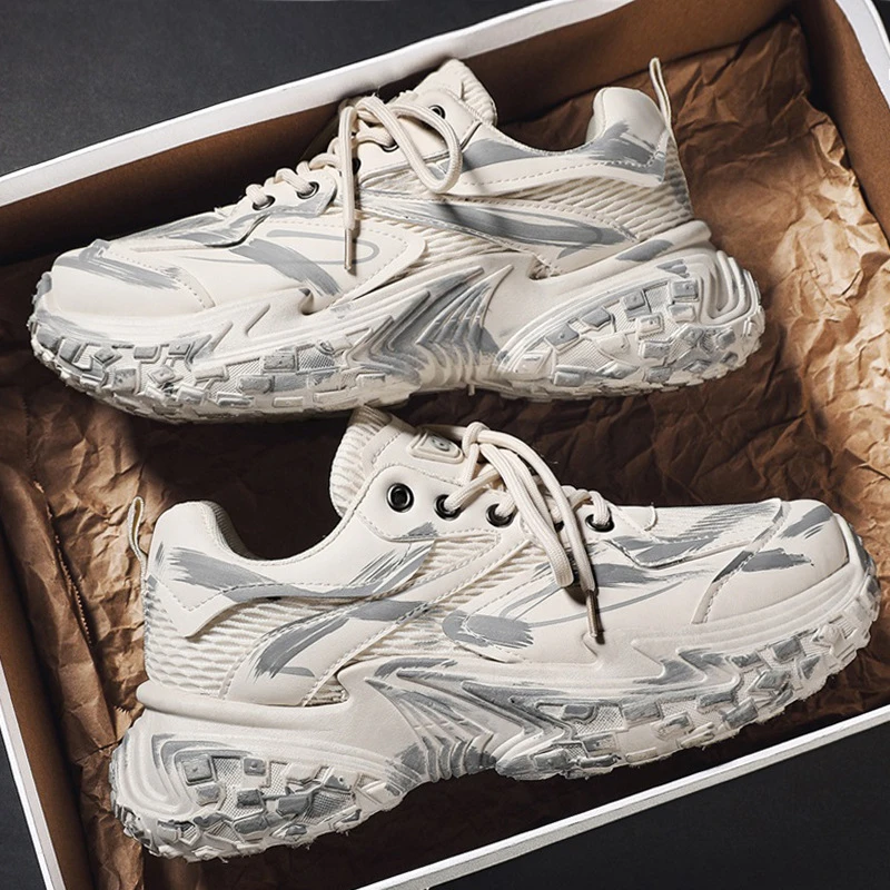 莆田男鞋网面透气防臭软底运动鞋春夏季2025新款厚底高级感老爹鞋