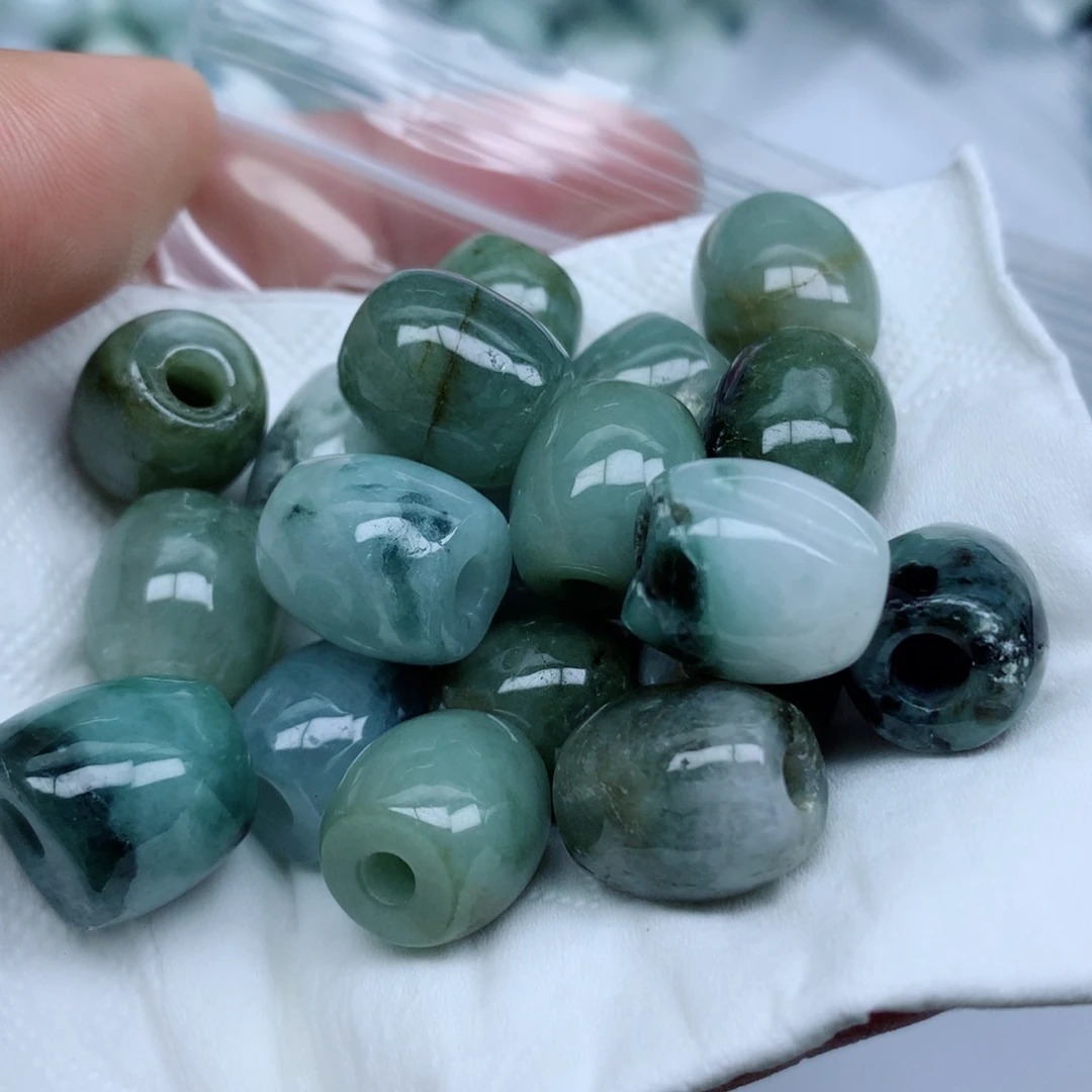 翡翠未镶嵌颈饰珠珠子