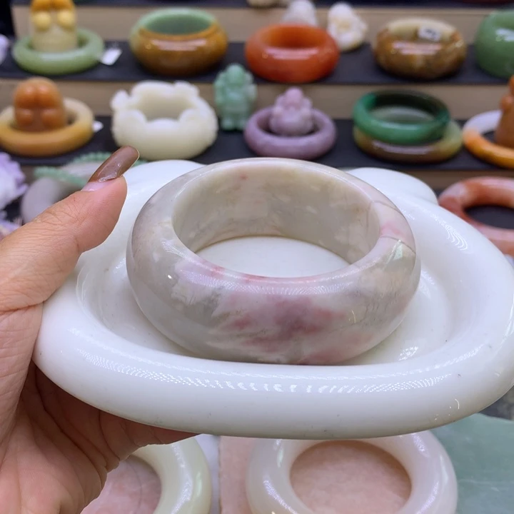 石英岩玉未镶嵌13468975444