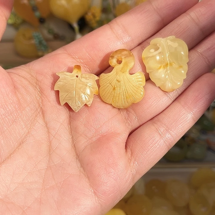 蜜蜡颈饰未镶嵌蜜蜡