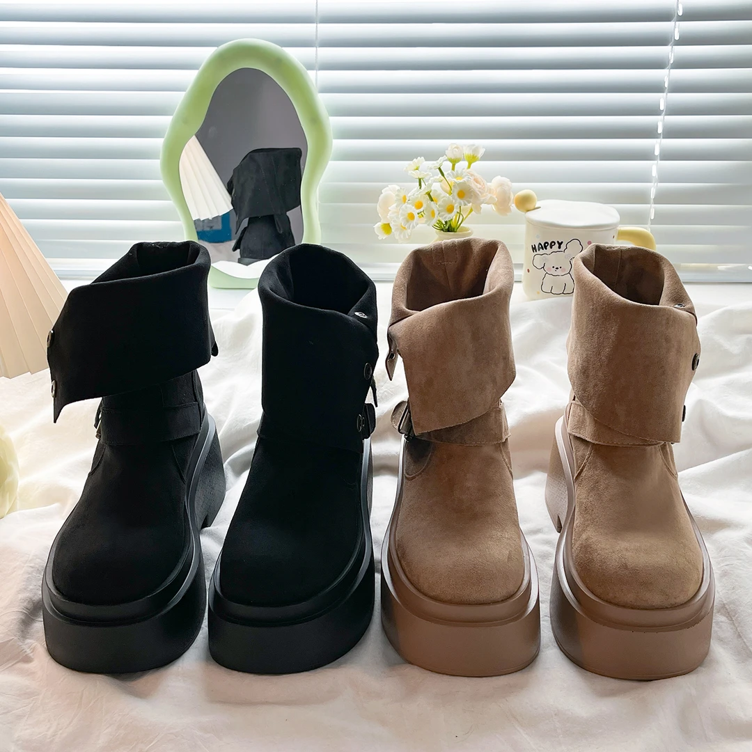 英伦风粗跟厚底马丁靴女款2025新款春秋网红复古显瘦增高短筒靴子