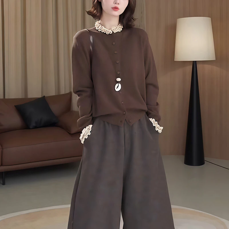 法式花边领撞色长袖针织衫女2025秋季新款显瘦减龄百搭单排扣上衣