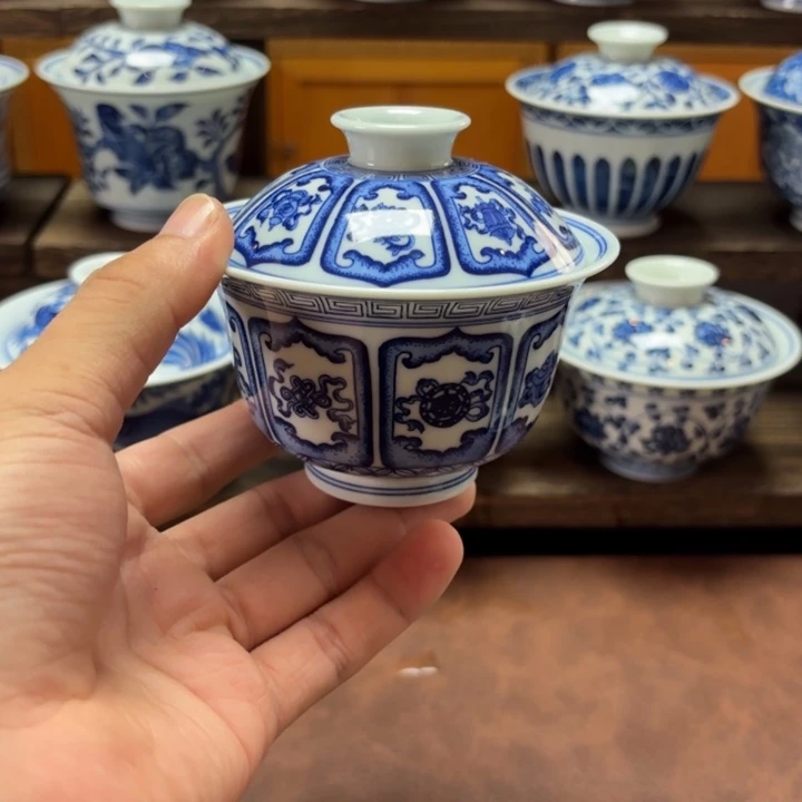 景德镇纯手工手绘八宝盖碗