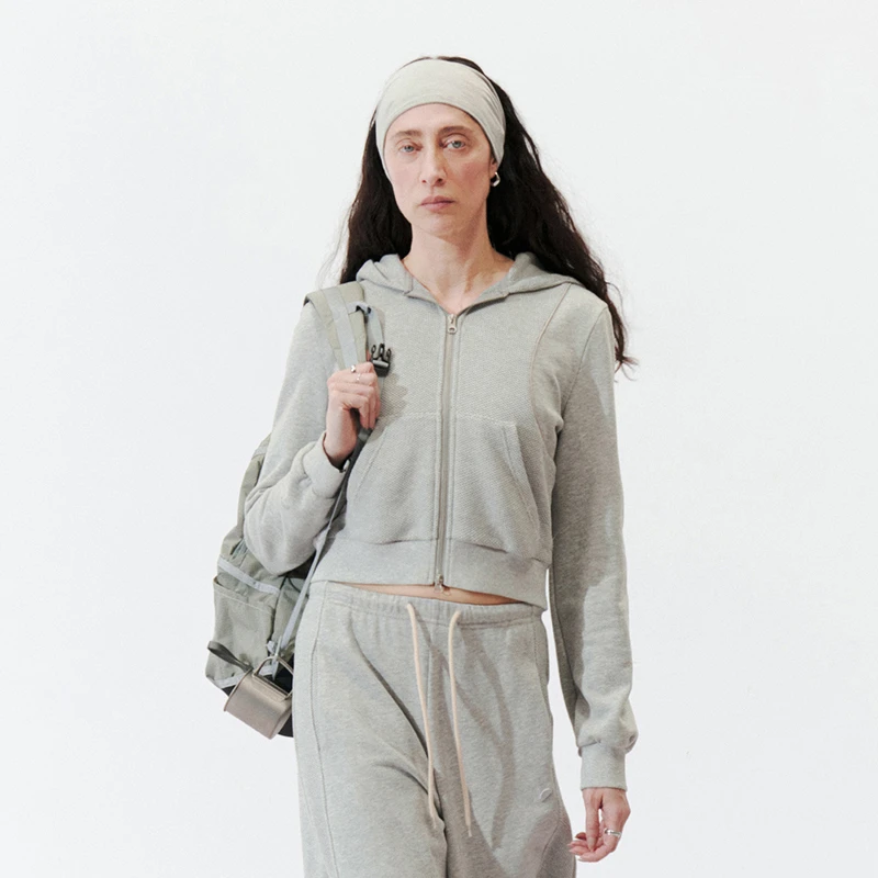 半圆女装[运动]2025春新华夫格面料拼接卫衣外套女层次感15318030