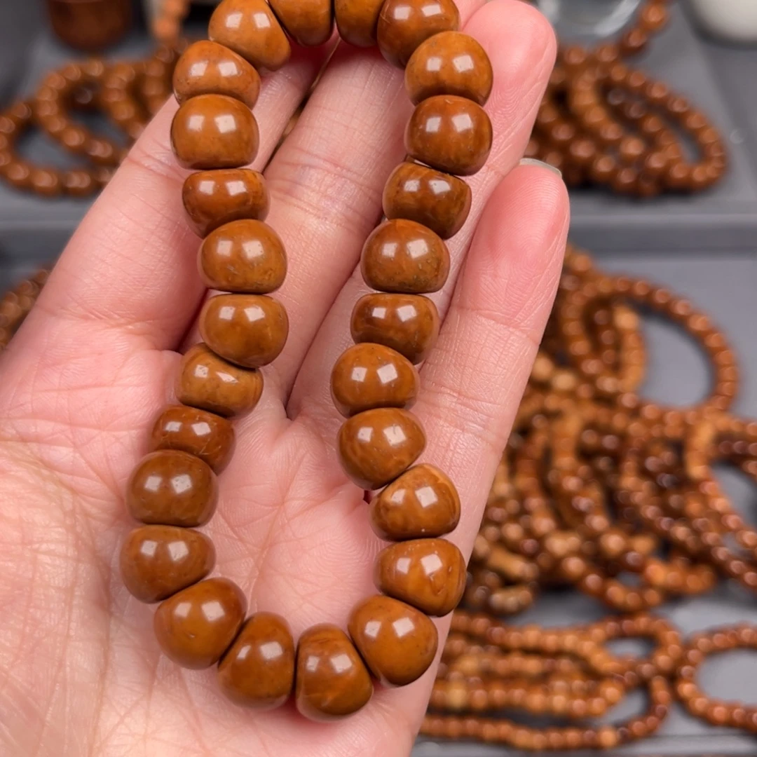 乔***✿果皮1.2大肠珠单圈手串