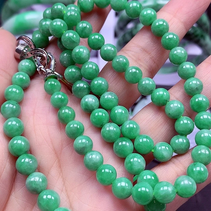 颈饰未镶嵌翡翠翡翠