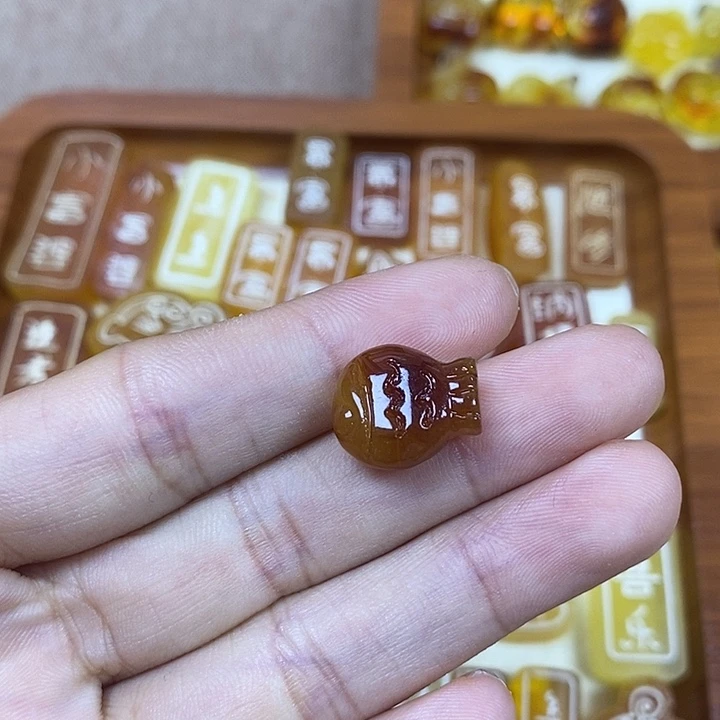 吊坠橄榄核小鱼136